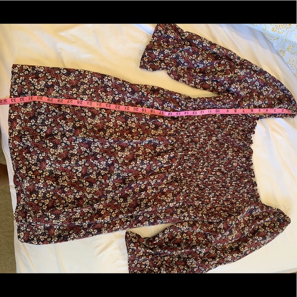 AUW Floral dress with Ruched top and lined bottom - Picture 7 of 7